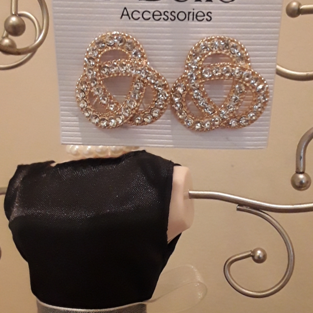 Classic Gold CZ earrings